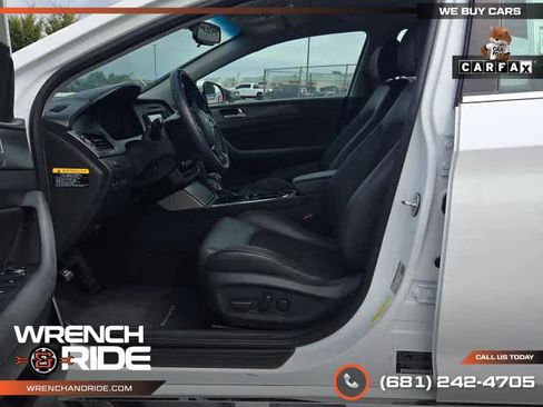 Used 2017 Hyundai Sonata Sport w/ Value Edition Package 02 image 27