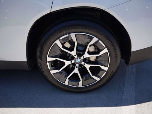 Used 2026 BMW X3 xDrive30i w/ Premium Package AWD/4WD image 6