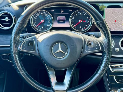 Used 2017 Mercedes-Benz E 300 image 17