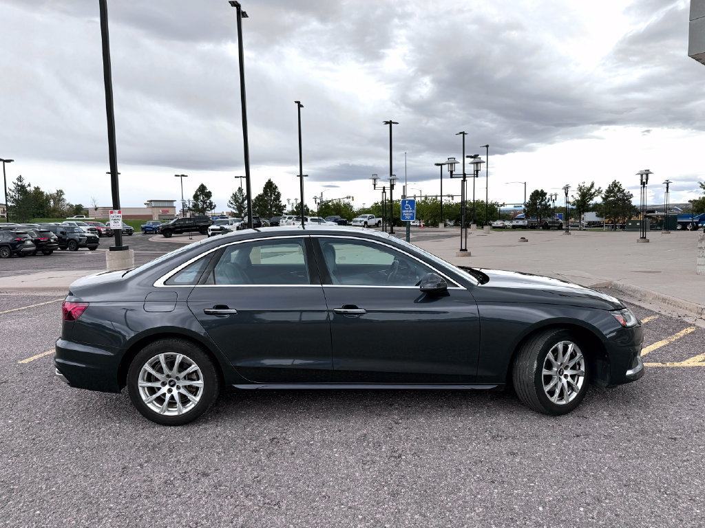 Used 2022 Audi A4 2.0T Premium AWD/4WD image 6