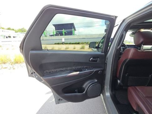 Used 2025 Dodge Durango R/T AWD/4WD image 32