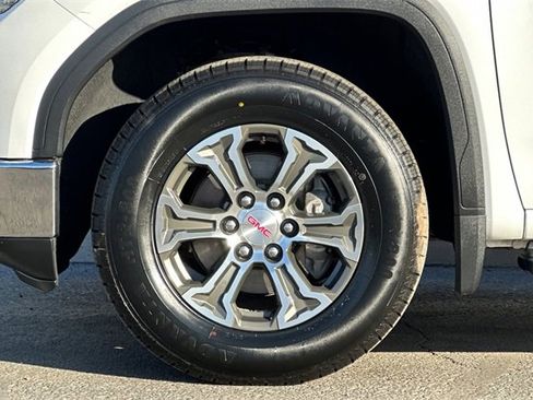 Used 2019 GMC Sierra 1500 SLE image 23