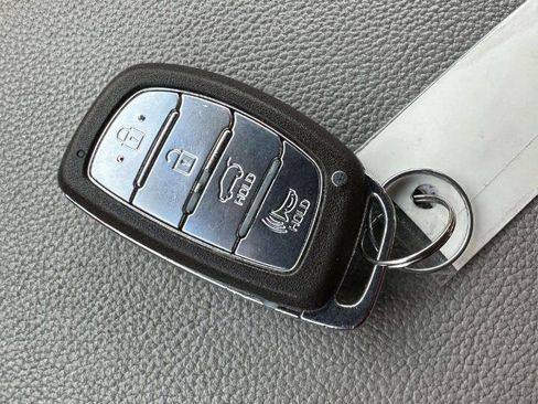 Used 2018 Hyundai Tucson Value w/ Cargo Package AWD/4WD image 35