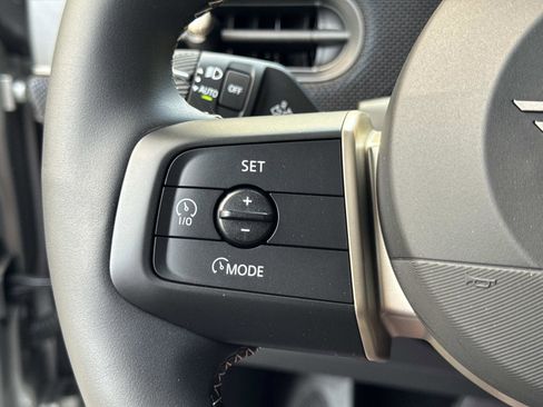 Certified 2025 MINI Cooper S image 17