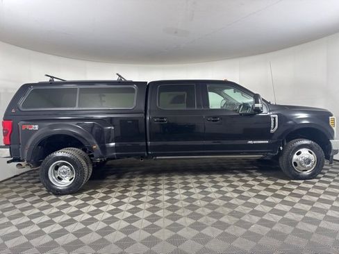 Used 2018 Ford F350 Lariat w/ Lariat Ultimate Package image 2