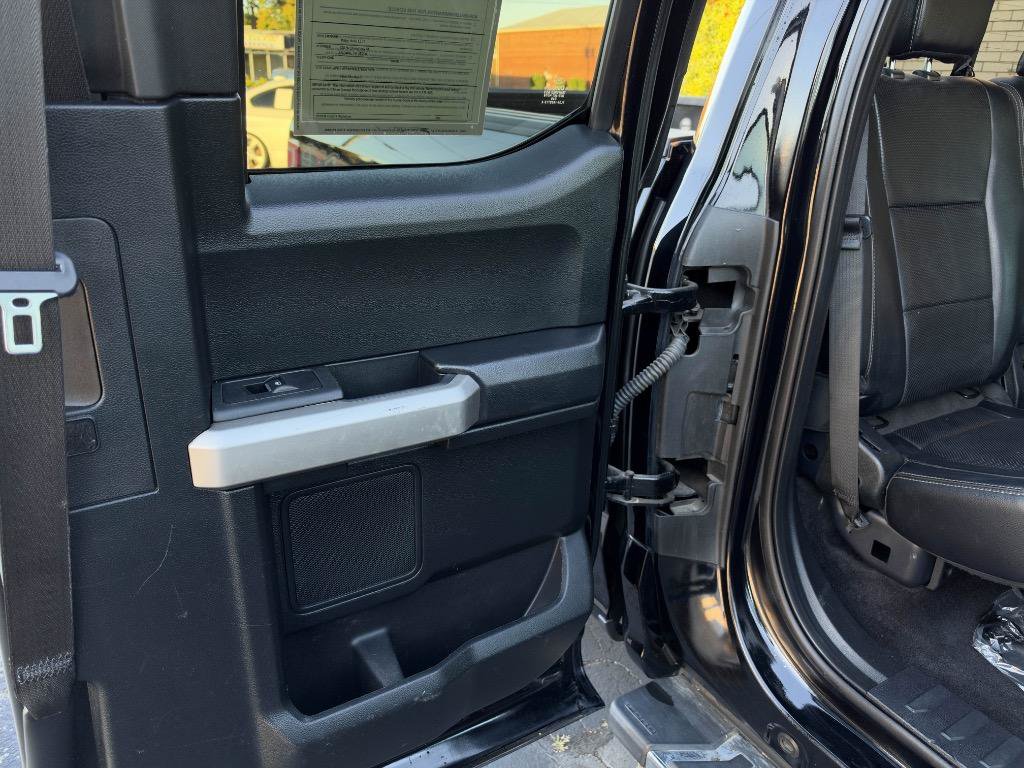 Used 2016 Ford F150 Lariat w/ Trailer Tow Package AWD/4WD image 25
