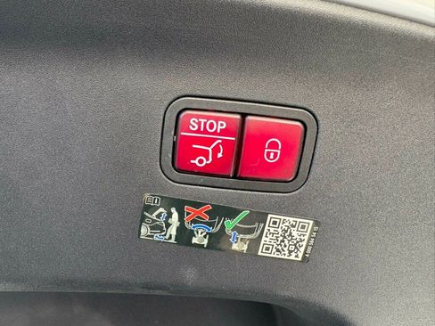 Used 2022 Mercedes-Benz AMG GT 53 image 27