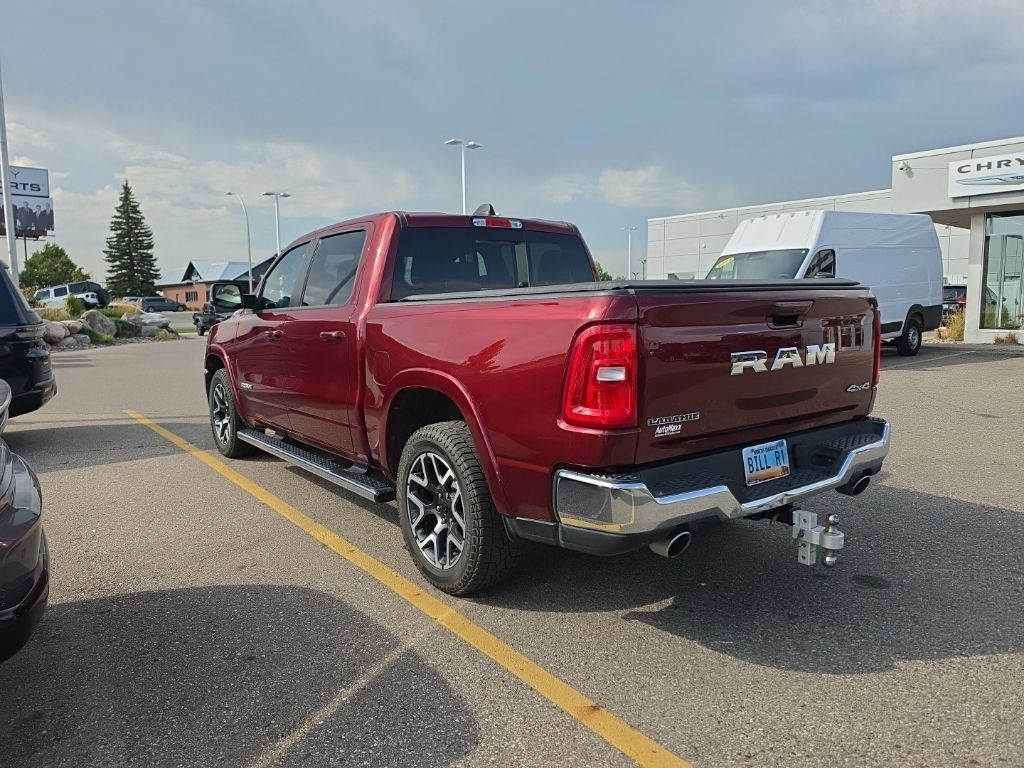 Used 2025 RAM 1500 Laramie AWD/4WD image 5