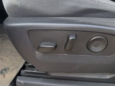 Used 2023 GMC Sierra 1500 Elevation image 16