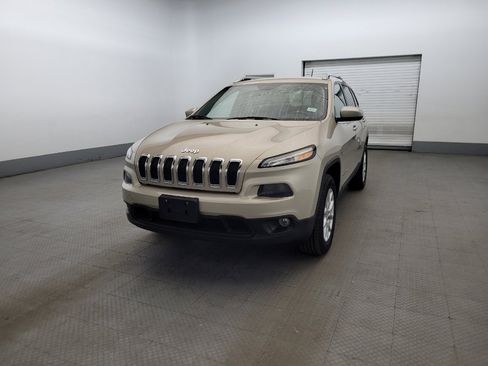 Used 2014 Jeep Cherokee Latitude w/ Comfort/Convenience Group AWD/4WD image 15