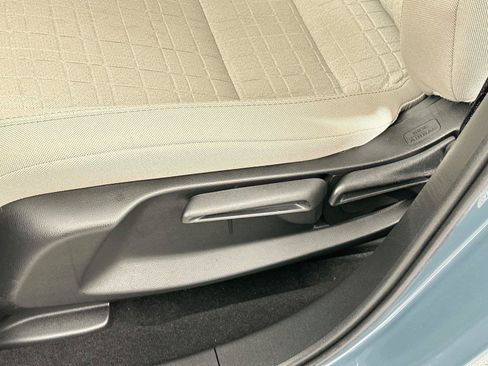 Certified 2024 Honda HR-V LX image 20