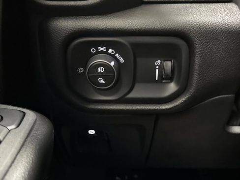 Used 2025 RAM 1500 Classic Warlock image 23