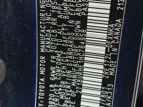 Used 2017 Toyota Corolla LE image 28