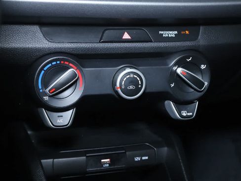 Used 2022 Kia Rio LX FWD image 25