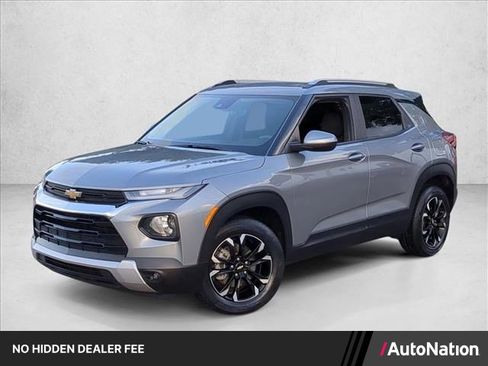 Used 2023 Chevrolet TrailBlazer LT FWD image 1