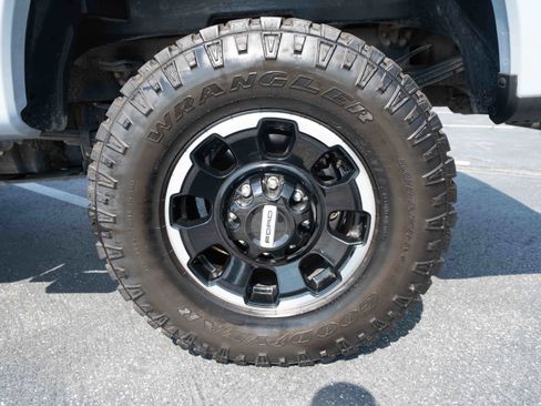Used 2025 Ford F250 Lariat w/ Lariat Ultimate Package AWD/4WD image 28