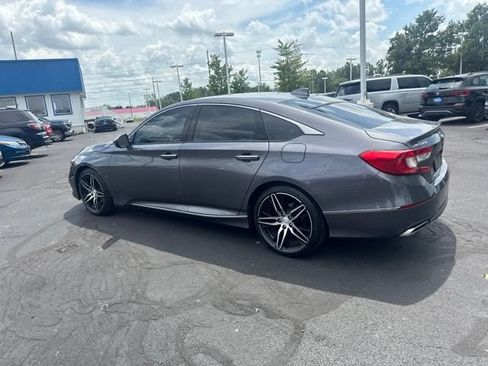 Used 2021 Honda Accord Touring image 13