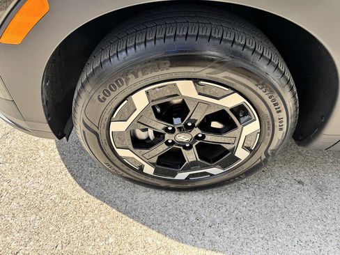 Certified 2026 Hyundai Santa Fe SEL image 11