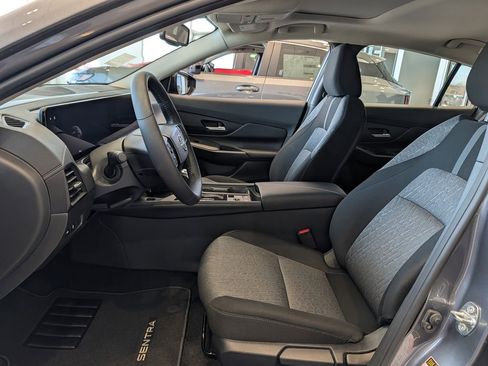 New 2026 Nissan Sentra SV w/ SV Convenience Package FWD image 5