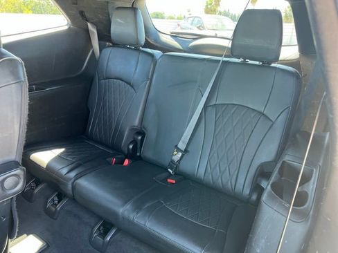 Used 2023 Buick Enclave Avenir w/ Avenir Technology Package FWD image 18