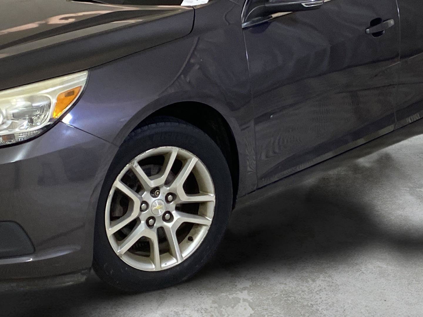 Used 2013 Chevrolet Malibu LT w/ Power Convenience Package FWD image 9