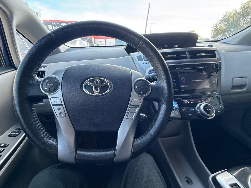 Used 2017 Toyota Prius V Five FWD image 19