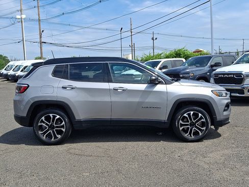 Certified 2023 Jeep Compass Limited AWD/4WD image 8