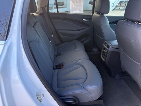 Used 2020 Buick Envision Essence image 16