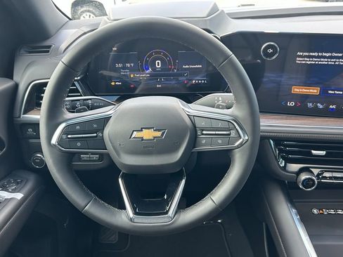 New 2026 Chevrolet Suburban High Country w/ Sun And Tow Package RWD image 17