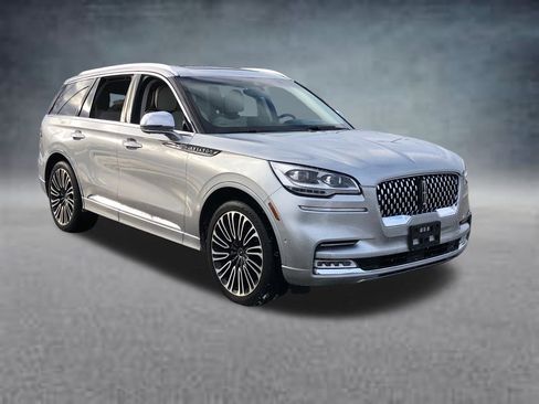 Used 2020 Lincoln Aviator Black Label w/ Dynamic Handling Package image 13