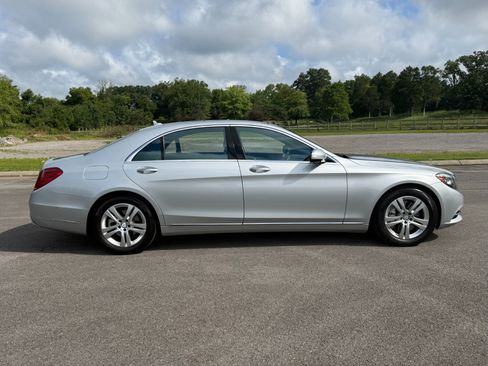 Used 2017 Mercedes-Benz S 550 4MATIC Sedan image 7