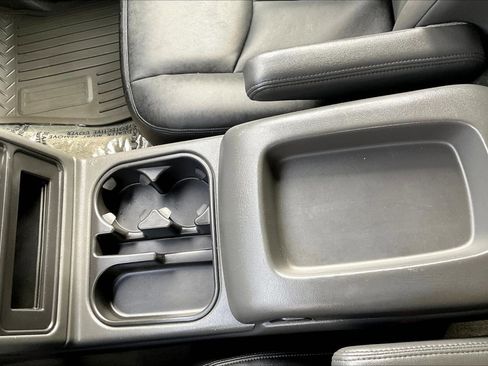 Used 2004 Chevrolet Silverado 2500 LT w/ Skid Plate Package image 11