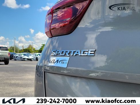Used 2020 Kia Sportage LX FWD image 10
