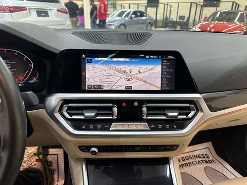 Used 2019 BMW 330i xDrive Sedan w/ Driving Assistance Package image 24
