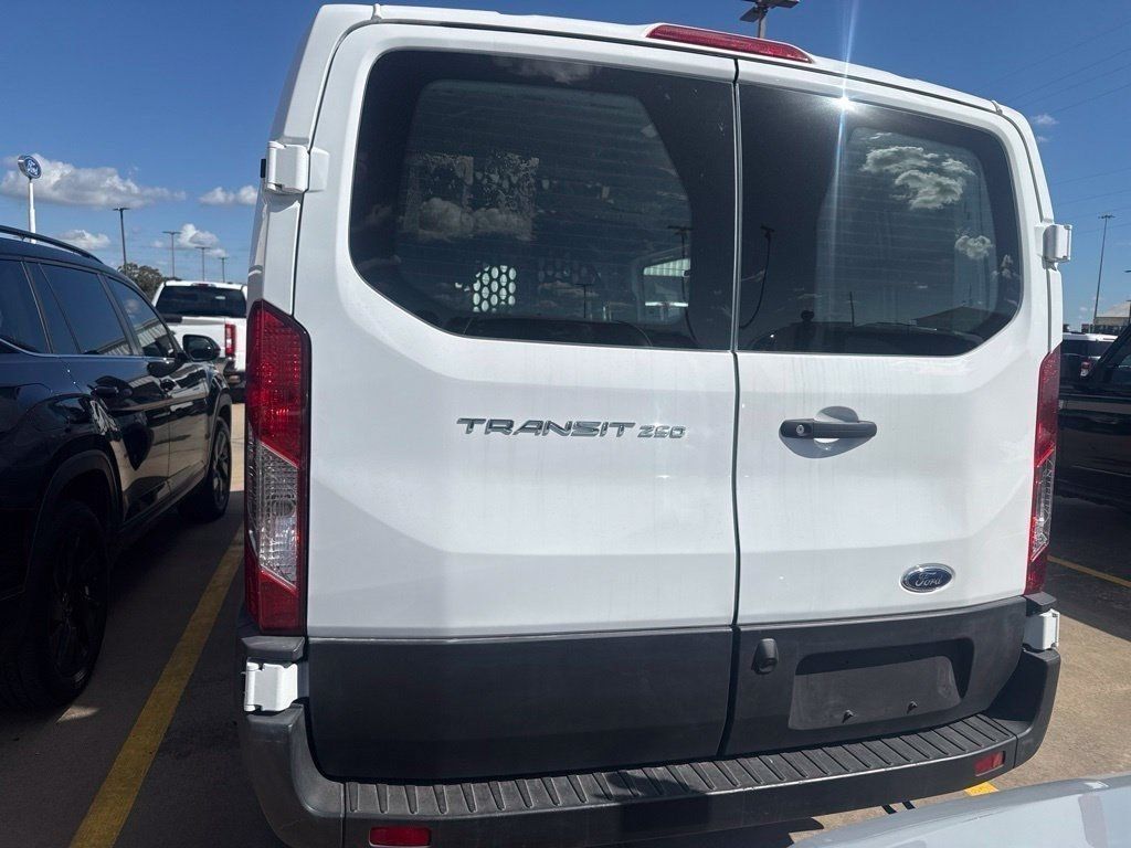 Used 2025 Ford Transit 250 Low Roof w/ Exterior Upgrade Package RWD image 4