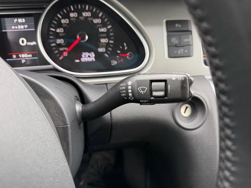 Used 2015 Audi Q7 TDI Premium Plus w/ Premium Plus Package AWD/4WD image 31