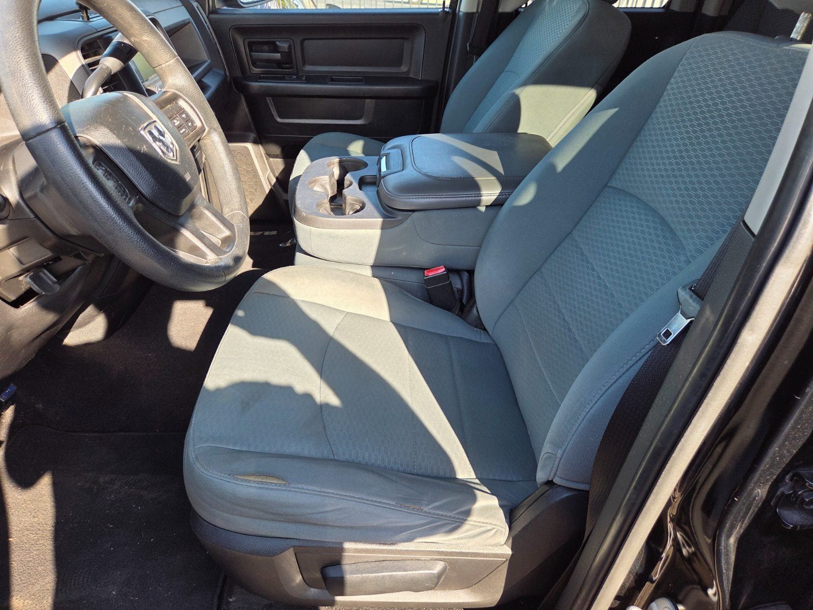 Used 2013 RAM 1500 Express RWD image 8