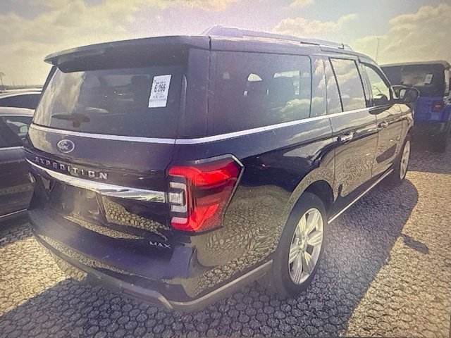 Used 2022 Ford Expedition Max King Ranch AWD/4WD image 3