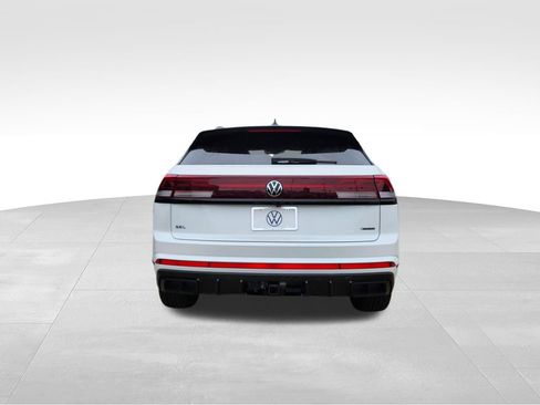 New 2026 Volkswagen Atlas Cross Sport SEL R-Line AWD/4WD image 5
