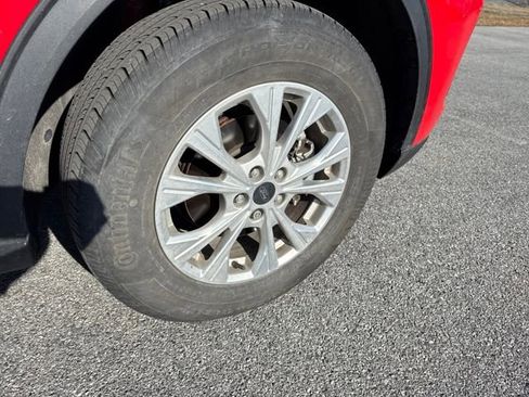 Used 2024 Ford Escape Active image 9