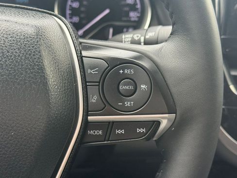 Certified 2023 Toyota Camry XLE image 28