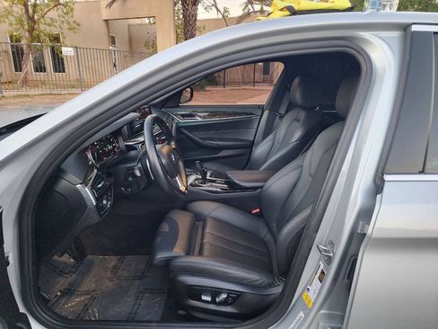 Used 2018 BMW 530i RWD image 15