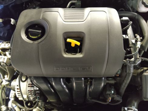 Used 2023 Kia Forte LXS FWD image 30