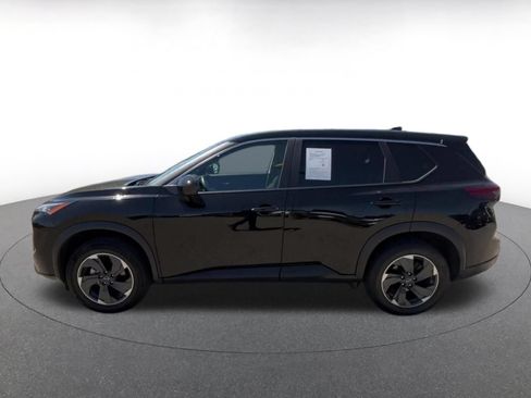 Used 2025 Nissan Rogue SV FWD image 7