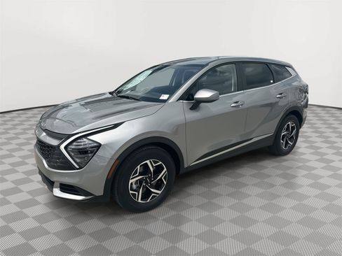 Certified 2025 Kia Sportage LX FWD image 1