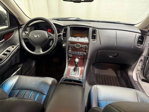 Used 2010 INFINITI EX35 Journey image 17