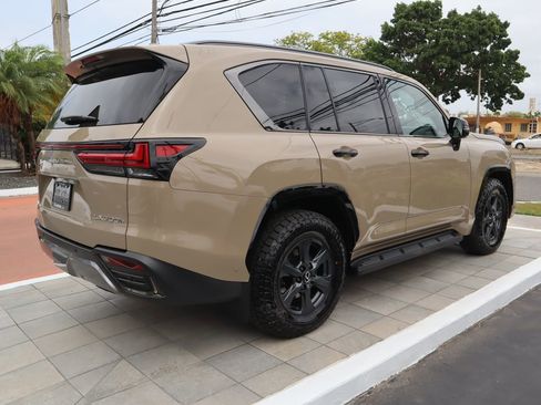 New 2026 Lexus LX 700h Overtrail image 5