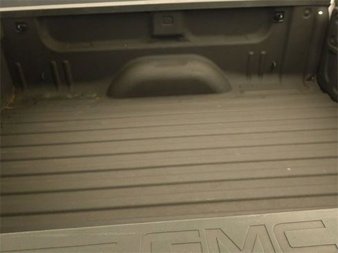 Used 2017 GMC Sierra 1500 2WD Regular Cab image 10