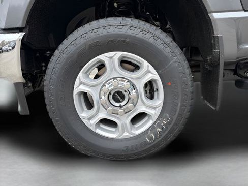 New 2026 Ford F250 XLT AWD/4WD image 8