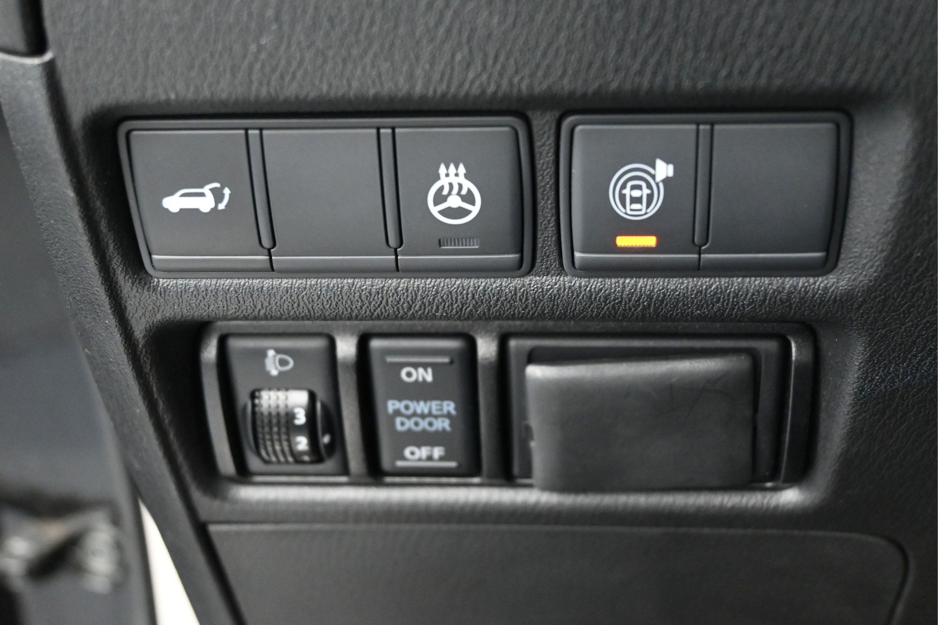 Used 2018 INFINITI QX80 2WD w/ Driver Assistance Package image 21